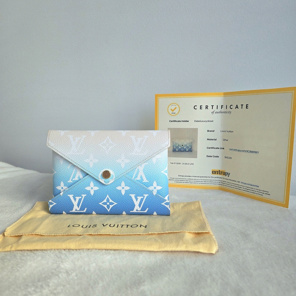 AUTHENTIC Louis Vuitton Krigami Pochette MM By The Pool Series 2021